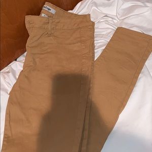 Mustard yellow skinny jeans